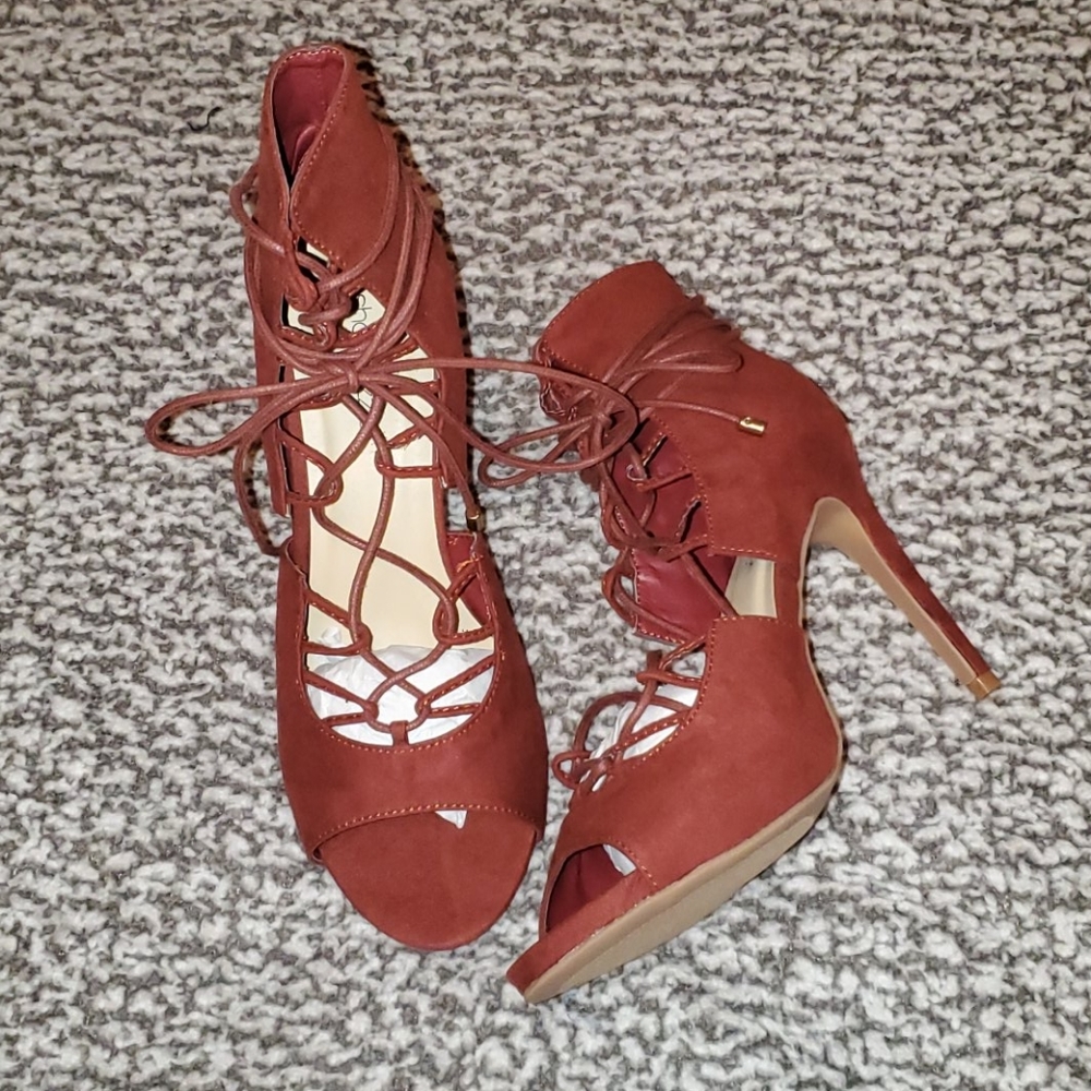Brand New/Never Worn Lace Up Open Toe Heels